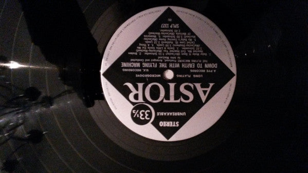 The Flying Machine – Down To Earth With The Flying Machine LP vinyl record, image 3 of 3