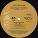 Barry Manilow – I'm Your Man 12" vinyl record, image 3 of 4