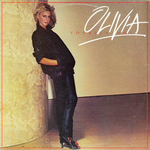 Olivia Newton-John – Totally Hot