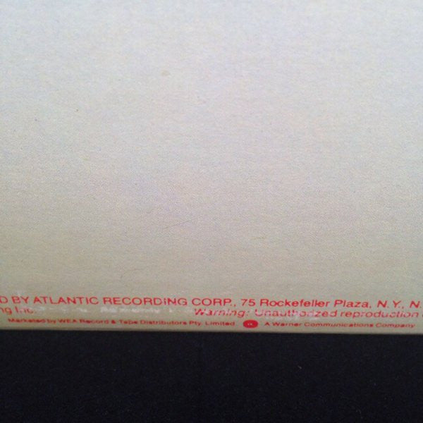 Robert Plant – Pictures At Eleven LP vinyl record, image 3 of 7