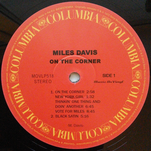 Miles Davis – On The Corner LP vinyl record, image 5 of 6