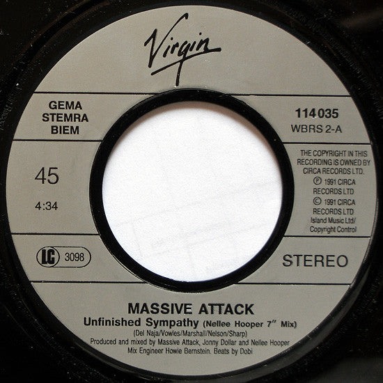 Massive Attack – Unfinished Sympathy 7" vinyl record, image 3 of 4