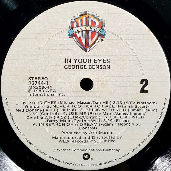 George Benson – In Your Eyes LP vinyl record, image 4 of 7