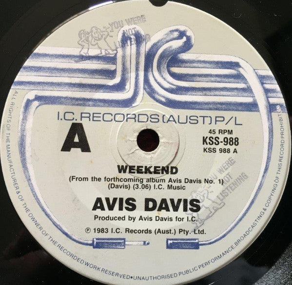 Avis Davis – Weekend 7" vinyl record, image 3 of 4