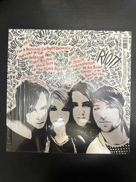 Paramore – Riot! LP vinyl record, image 2 of 8