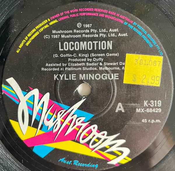 Kylie Minogue – Locomotion 7" vinyl record, image 2 of 3