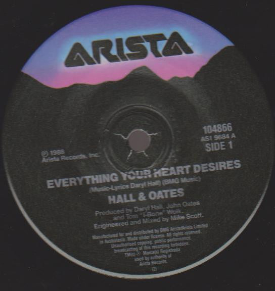 Daryl Hall & John Oates – Everything Your Heart Desires 7" vinyl record, image 3 of 4