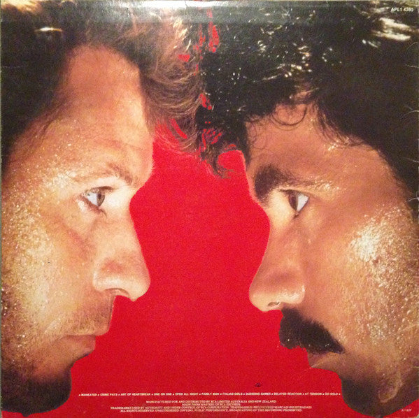 Daryl Hall & John Oates – H₂O LP vinyl record, image 2 of 6