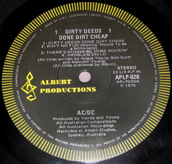 AC/DC – Dirty Deeds Done Dirt Cheap LP vinyl record, image 3 of 4