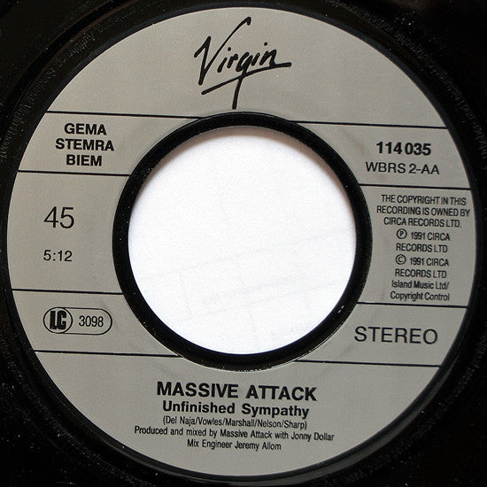 Massive Attack – Unfinished Sympathy 7" vinyl record, image 4 of 4
