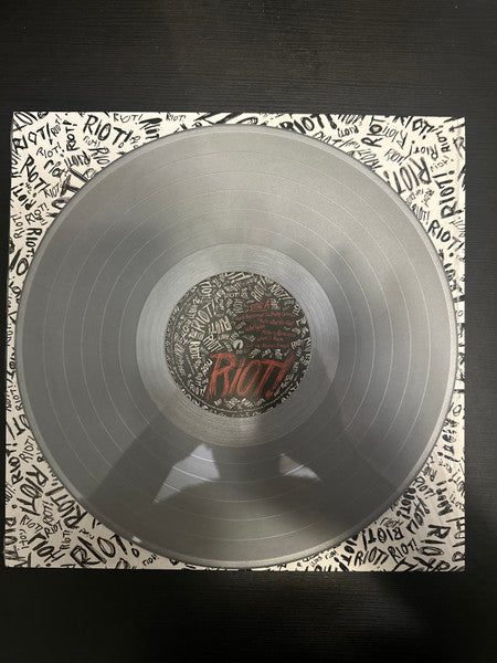 Paramore – Riot! LP vinyl record, image 3 of 8