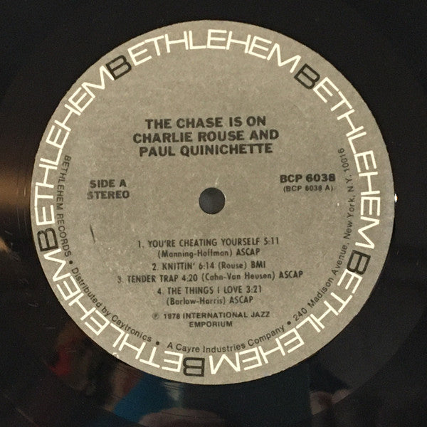 Charlie Rouse, Paul Quinichette – The Chase Is On LP vinyl record, image 3 of 4