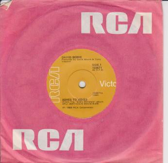 David Bowie – Ashes To Ashes 7" vinyl record, image 3 of 3