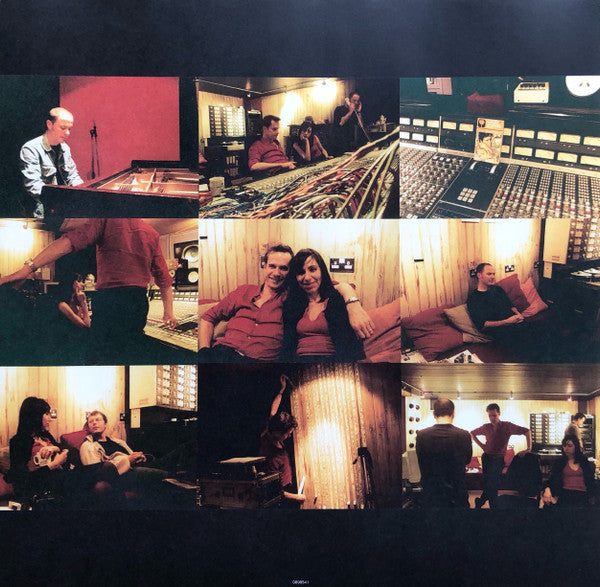PJ Harvey – Stories From The City, Stories From The Sea LP vinyl record, image 5 of 10
