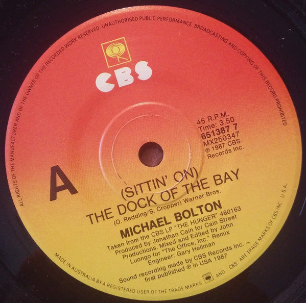Michael Bolton – (Sittin' On) The Dock Of The Bay 7" vinyl record, image 3 of 4