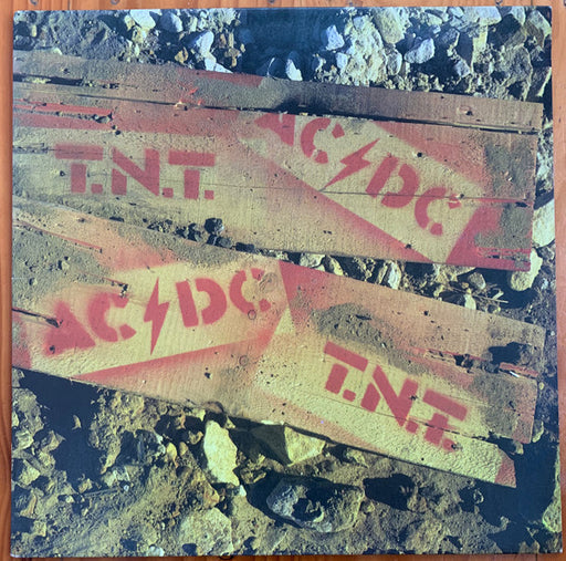 AC/DC – T.N.T.