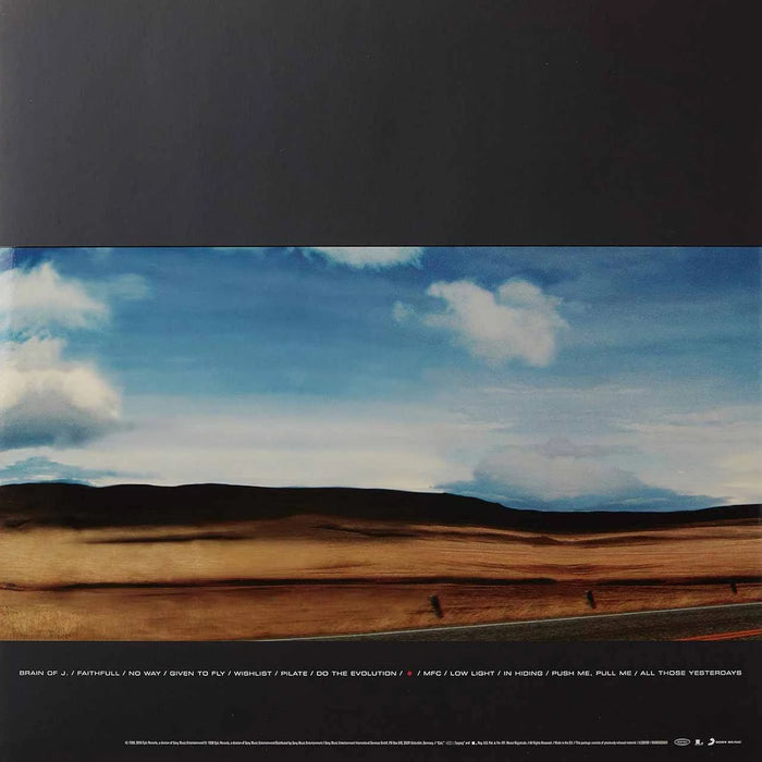 Pearl Jam – Yield (20th Anniversary Edition) LP vinyl record, image 2 of 3
