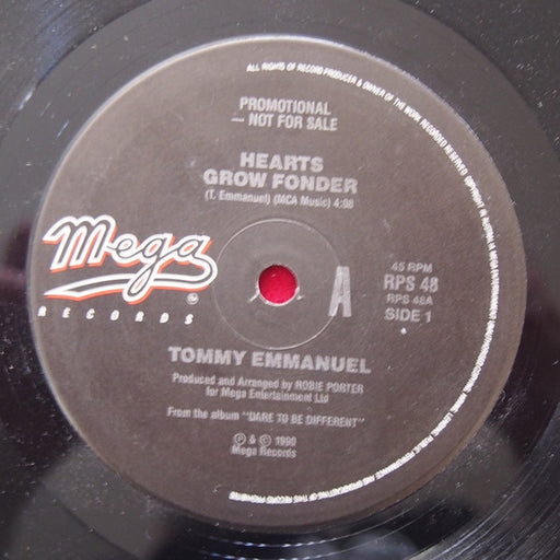 Tommy Emmanuel – Hearts Grow Fonder / Daybreak Again (LP, Vinyl Record Album)