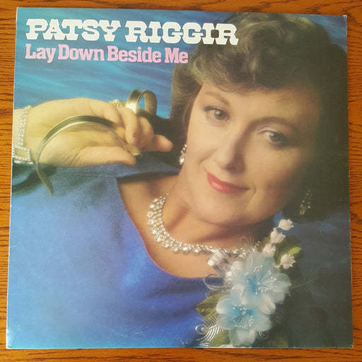 Lay Down Beside Me – Patsy Riggir (LP, Vinyl Record Album)